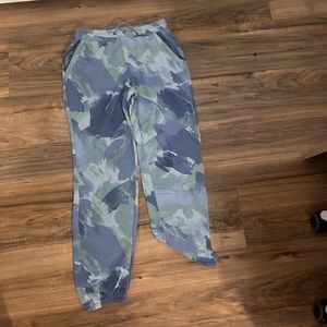Athleta kids pants